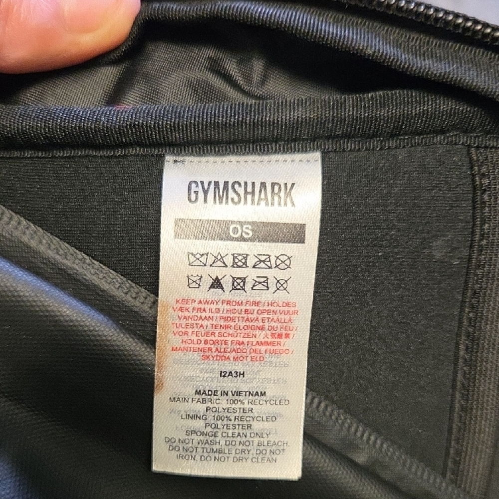 Gymshark Black Padded Everyday Backpack - Picture 8 of 9